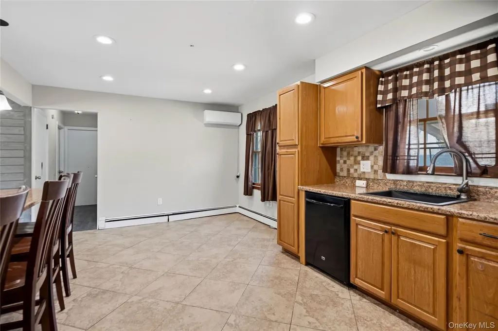 325 Harrison Avenue Miller Place NY 11764