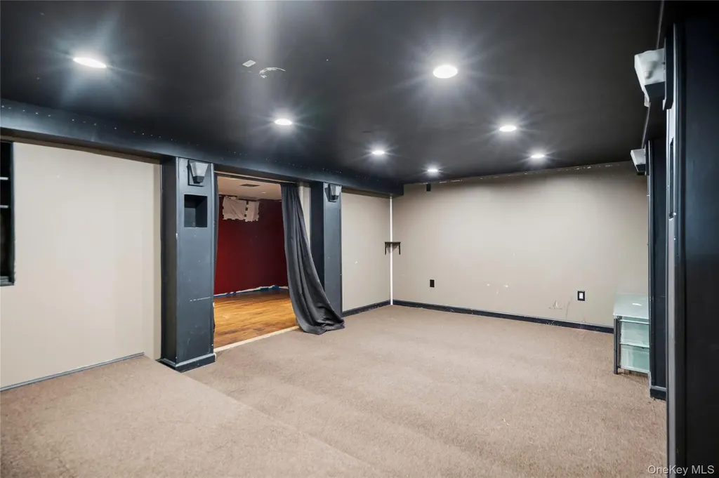 325 Harrison Avenue Miller Place NY 11764