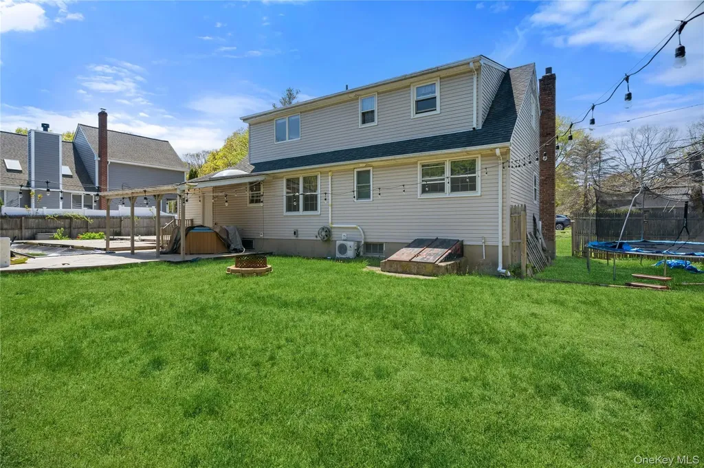 325 Harrison Avenue Miller Place NY 11764