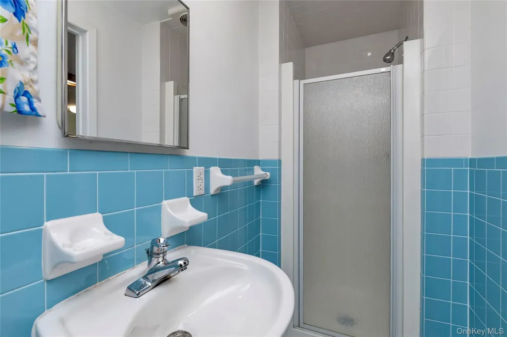 136-49 58th Avenue Flushing NY 11355