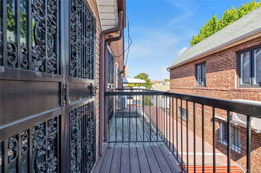 136-49 58th Avenue Flushing NY 11355