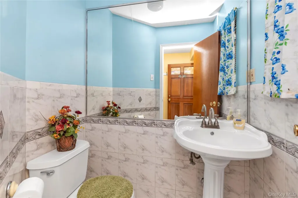 136-49 58th Avenue Flushing NY 11355