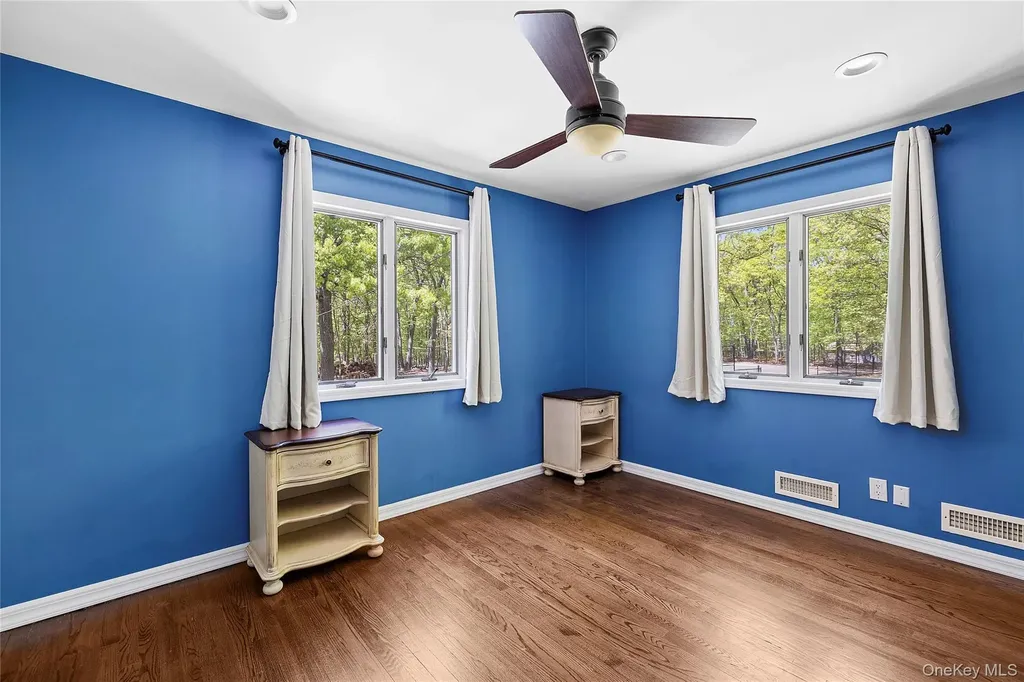 3 Pheasant Lane Lloyd Neck NY 11743