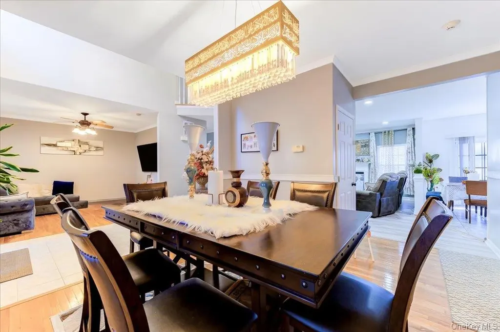 2723 Colonial Drive New Windsor NY 12553