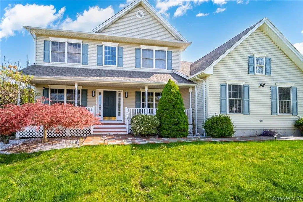 2723 Colonial Drive New Windsor NY 12553