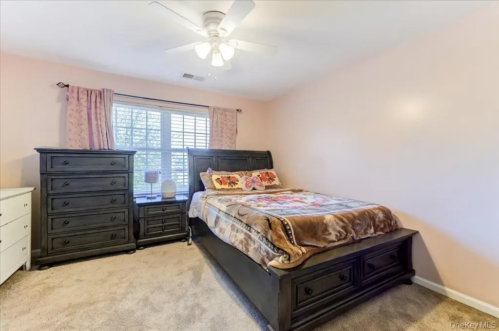 2723 Colonial Drive New Windsor NY 12553