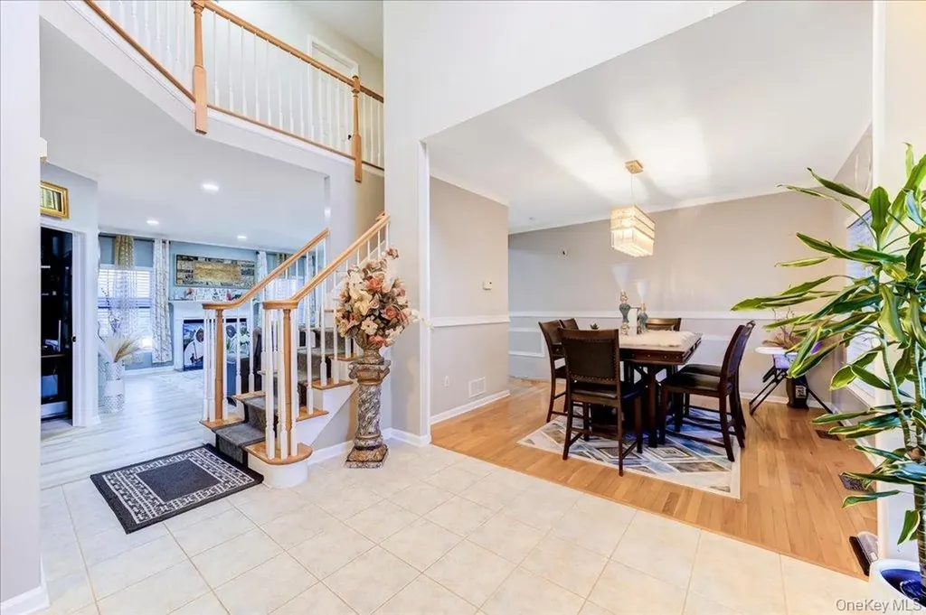 2723 Colonial Drive New Windsor NY 12553