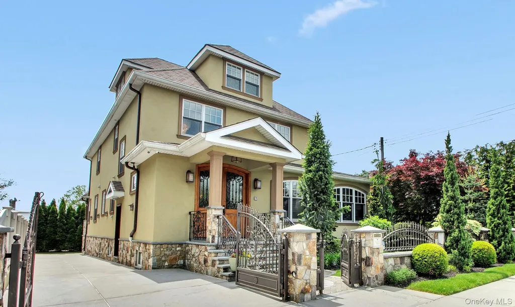 14902 11th Avenue Whitestone NY 11357