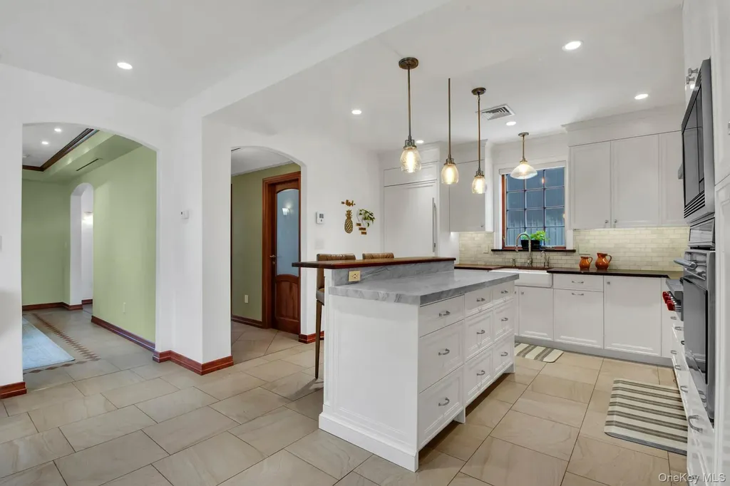 14902 11th Avenue Whitestone NY 11357