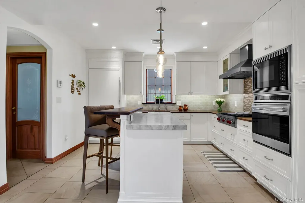 14902 11th Avenue Whitestone NY 11357