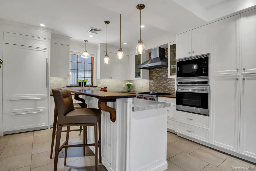 14902 11th Avenue Whitestone NY 11357