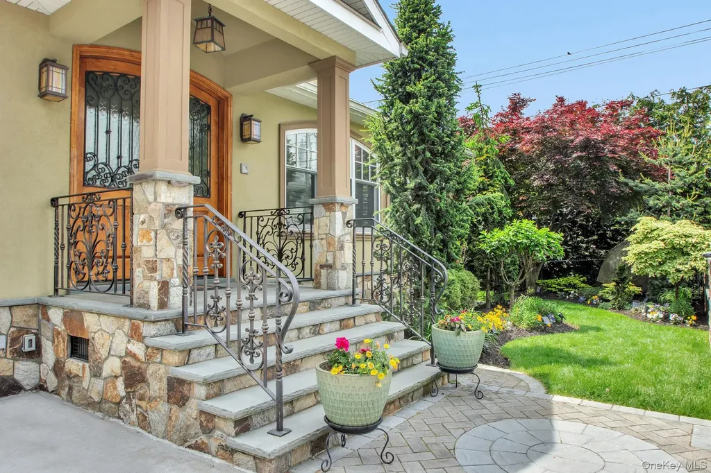 14902 11th Avenue Whitestone NY 11357