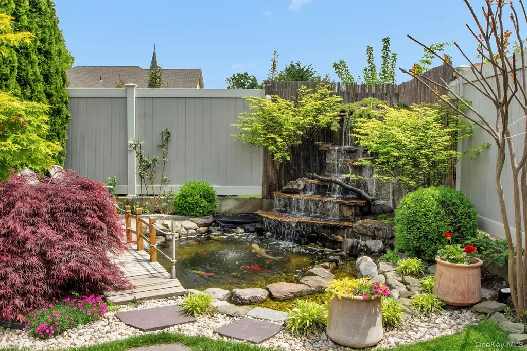 14902 11th Avenue Whitestone NY 11357