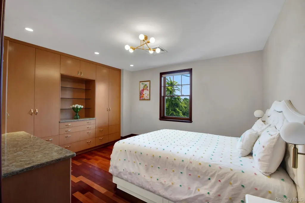 14902 11th Avenue Whitestone NY 11357