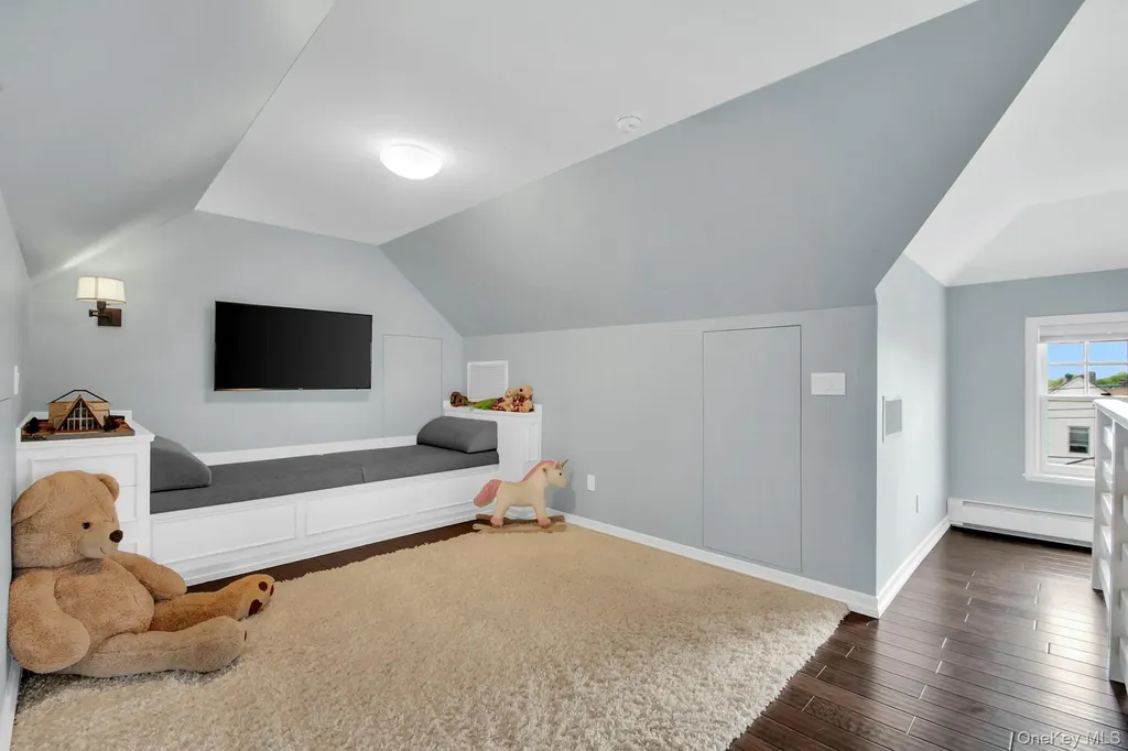 14902 11th Avenue Whitestone NY 11357