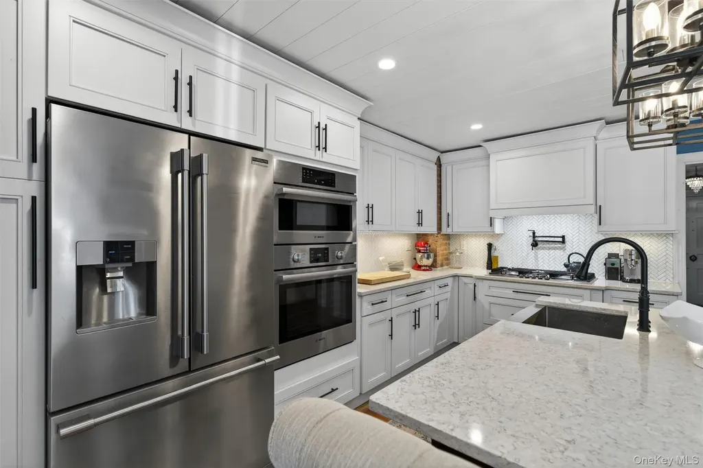 88 Maple Avenue Warwick NY 10990