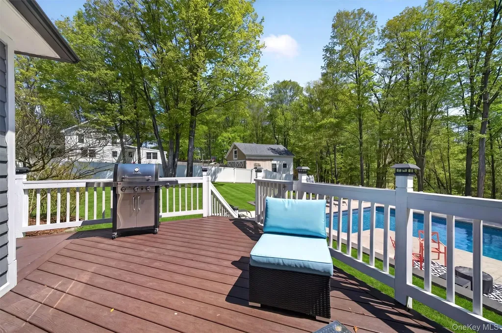 88 Maple Avenue Warwick NY 10990