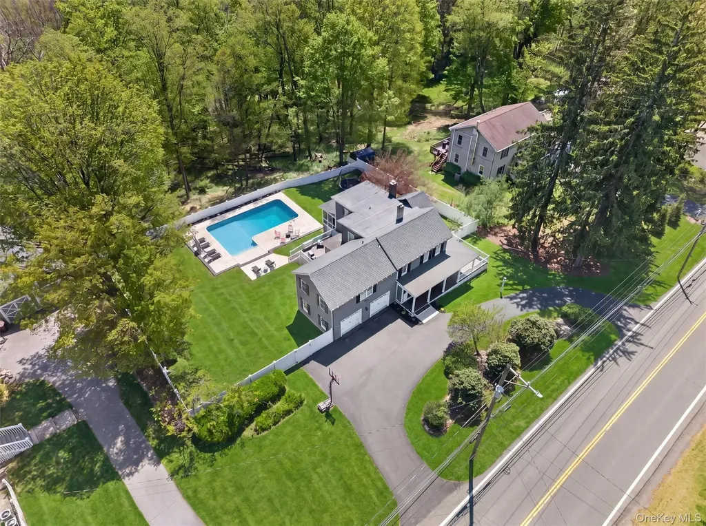 88 Maple Avenue Warwick NY 10990