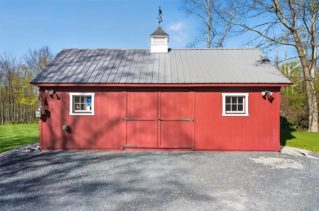 160 Cascade Road Warwick NY 10990