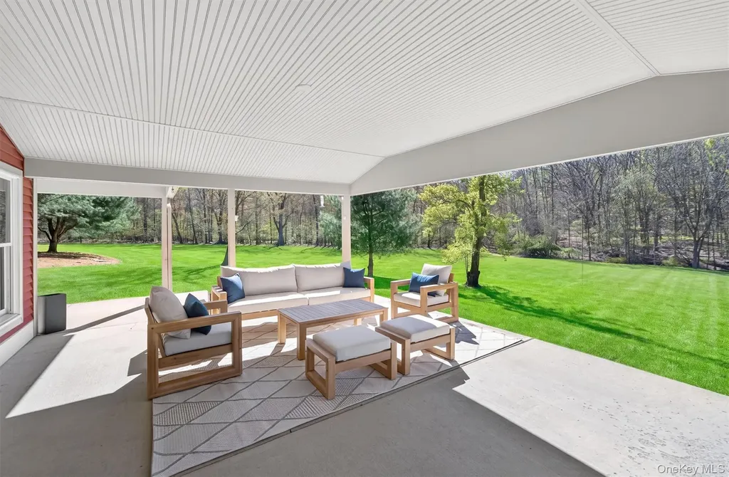 160 Cascade Road Warwick NY 10990