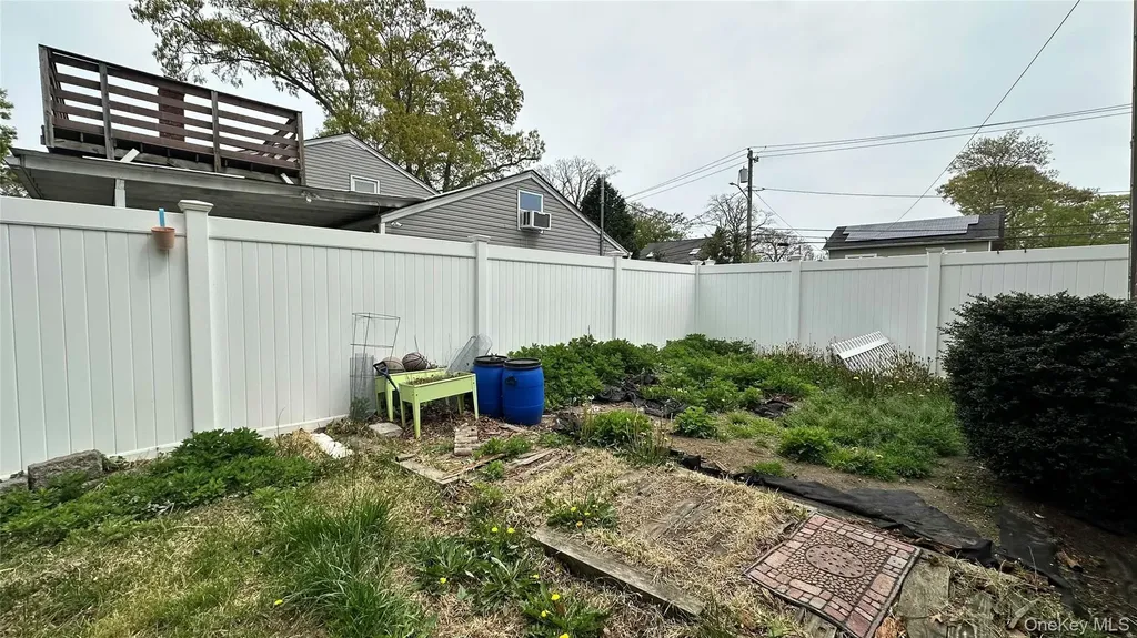 42 Kenwood Avenue Massapequa NY 11758