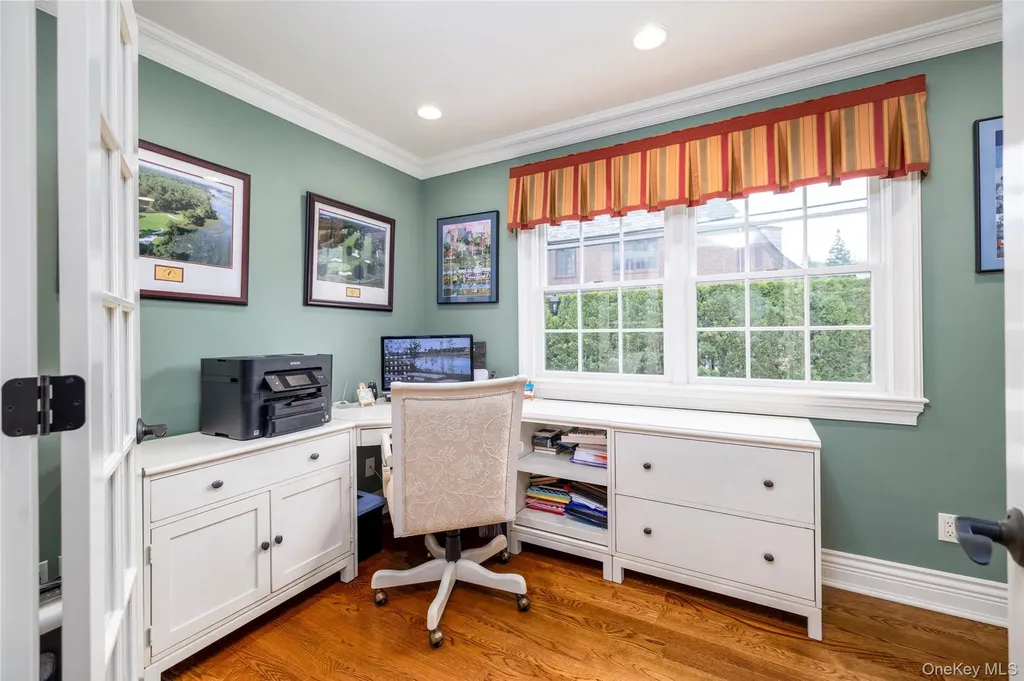 93 Berkshire Road Rockville Centre NY 11570