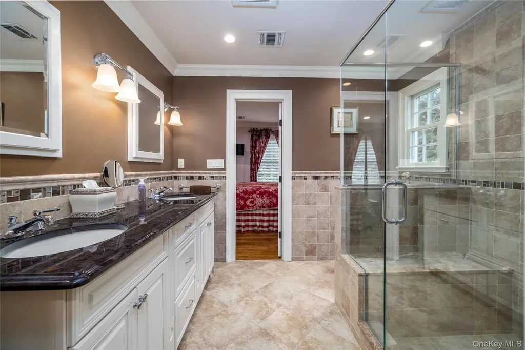93 Berkshire Road Rockville Centre NY 11570