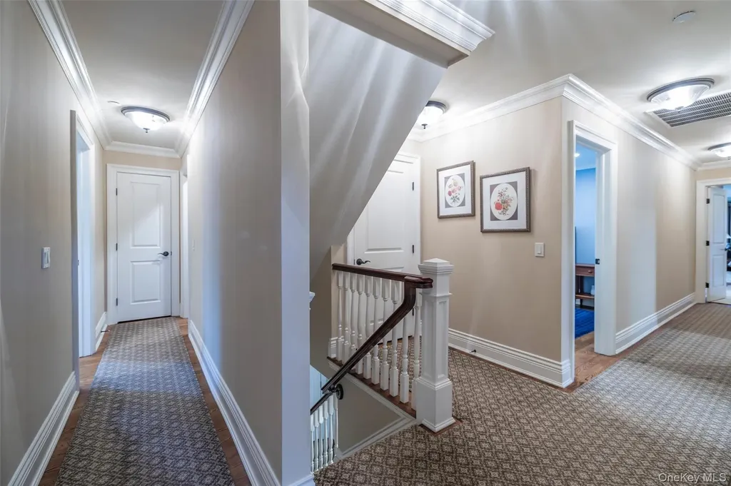 93 Berkshire Road Rockville Centre NY 11570