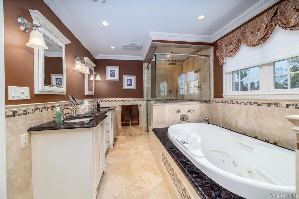93 Berkshire Road Rockville Centre NY 11570