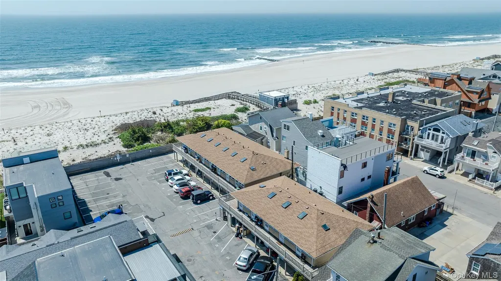 979 Oceanfront Long Beach NY 11561