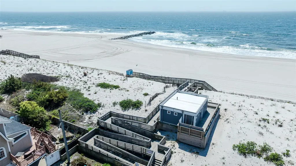 979 Oceanfront Long Beach NY 11561