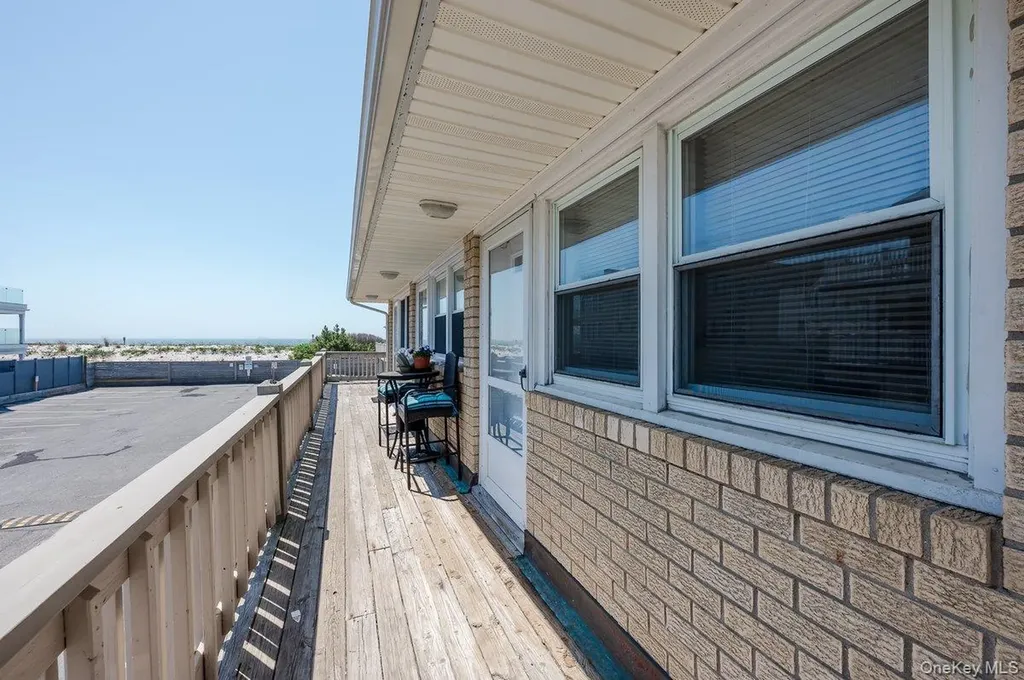 979 Oceanfront Long Beach NY 11561