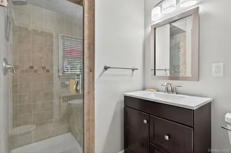 117 Lester Drive Tappan NY 10983