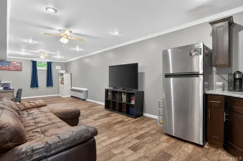 117 Lester Drive Tappan NY 10983