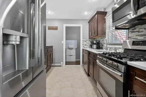 117 Lester Drive Tappan NY 10983