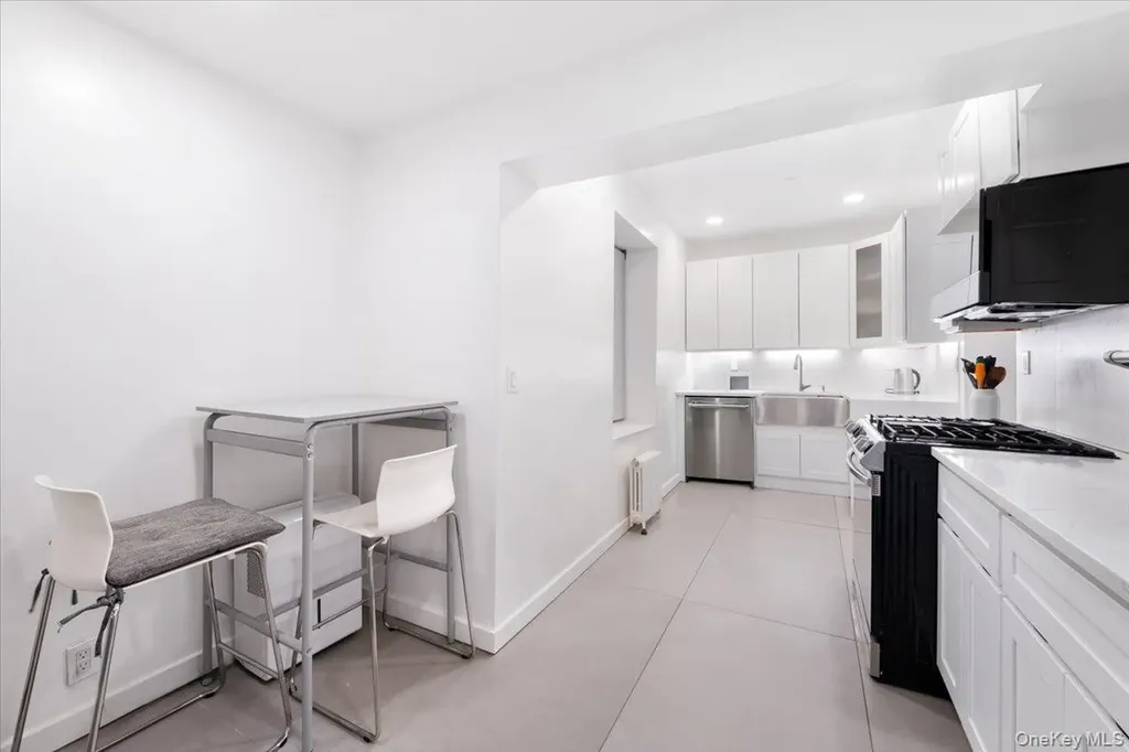 30 Windsor Terrace White Plains NY 10601