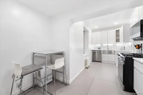 30 Windsor Terrace White Plains NY 10601