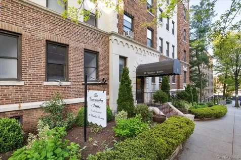 30 Windsor Terrace White Plains NY 10601
