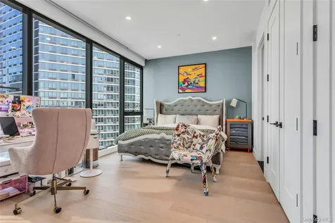 4507 Court Square Long Island City NY 11101