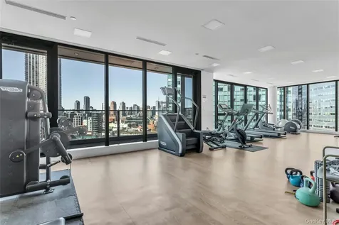 4507 Court Square Long Island City NY 11101