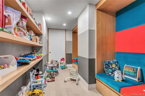 4507 Court Square Long Island City NY 11101