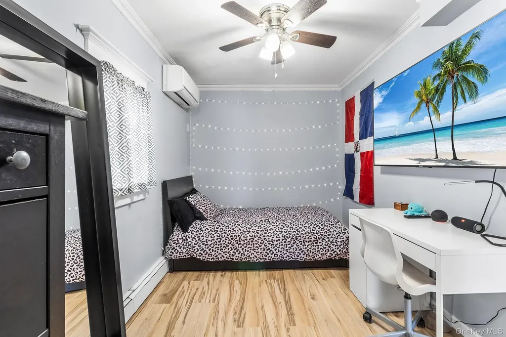 27 Slate Lane Levittown NY 11756