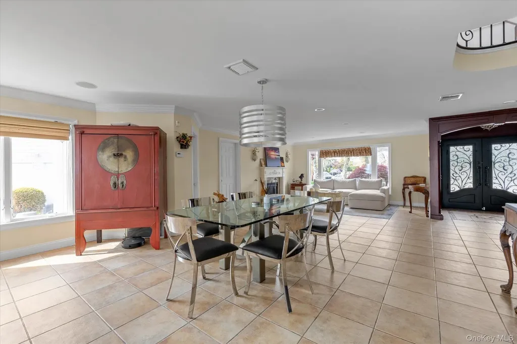 3390 Hewlett Avenue Merrick NY 11566