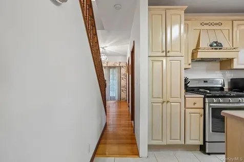 289 Seven Springs Mountain Road Monroe NY 10950