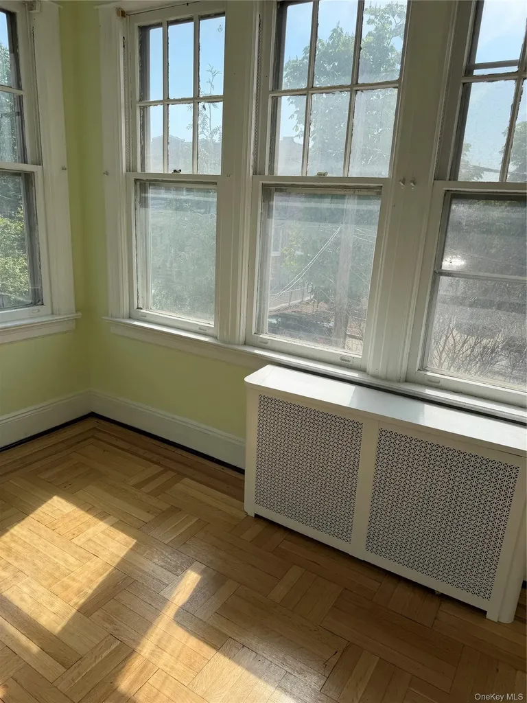5719 64th Street Maspeth NY 11378
