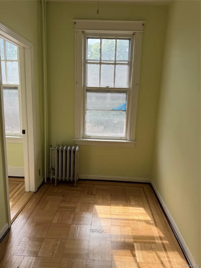 5719 64th Street Maspeth NY 11378