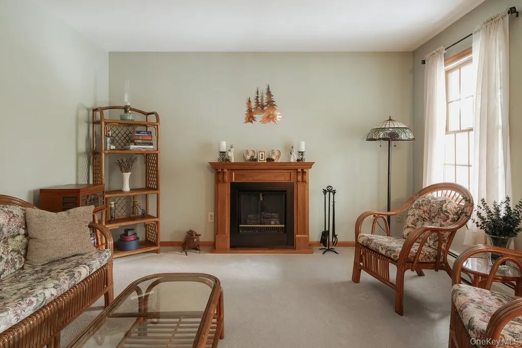 4 Echo Valley Road Red Hook NY 12571