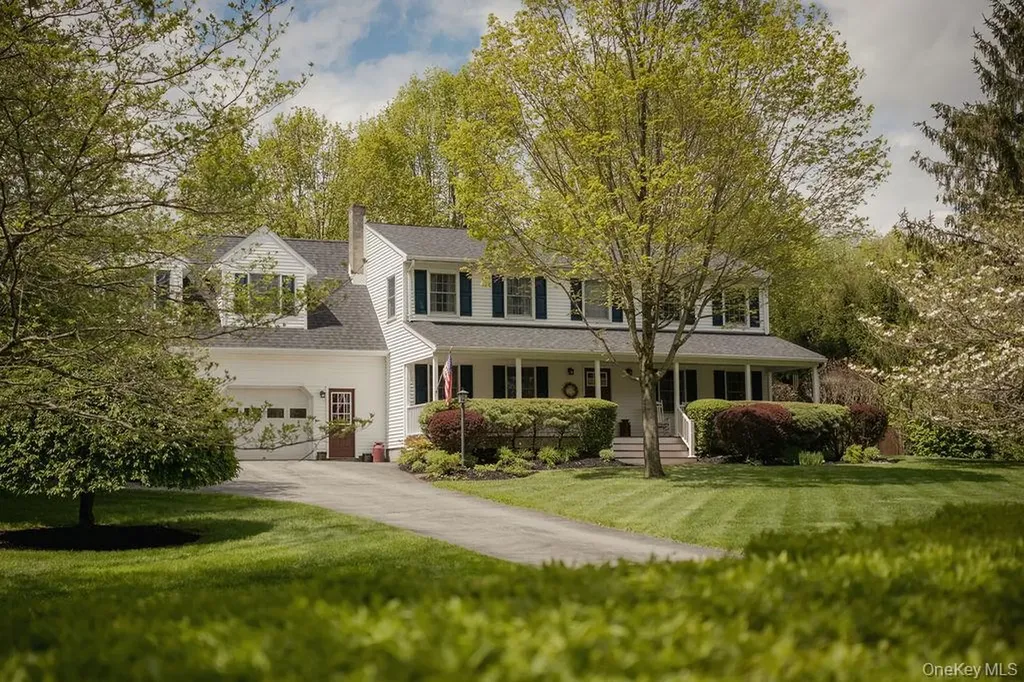 4 Echo Valley Road Red Hook NY 12571