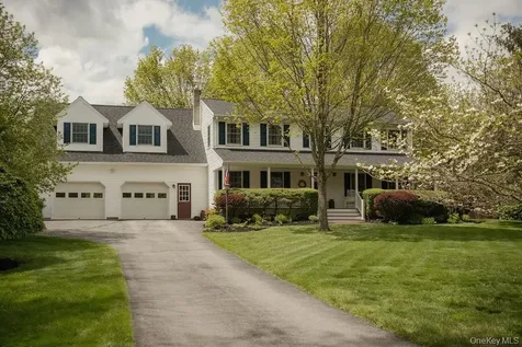 4 Echo Valley Road Red Hook NY 12571