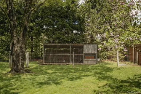4 Echo Valley Road Red Hook NY 12571